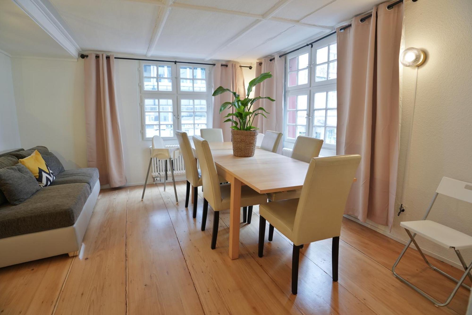 Cozy City Center, 4 Bedroom- 120Sq, 5Min Walk To Main Station Базел Екстериор снимка